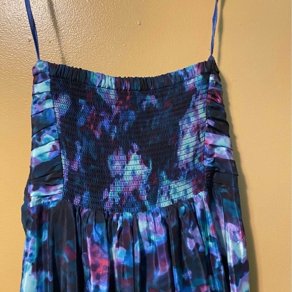 Prom/Formal dress - Picture 3 of 4